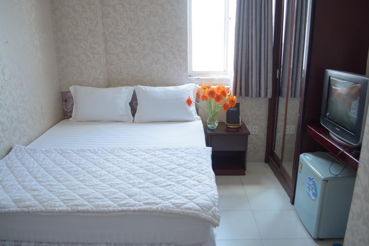 Lucky Hotel Хошимин Екстериор снимка