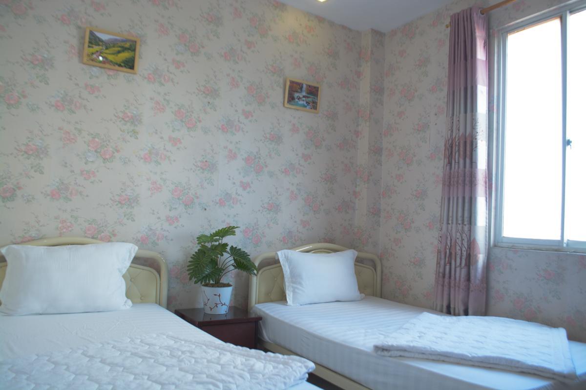 Lucky Hotel Хошимин Екстериор снимка