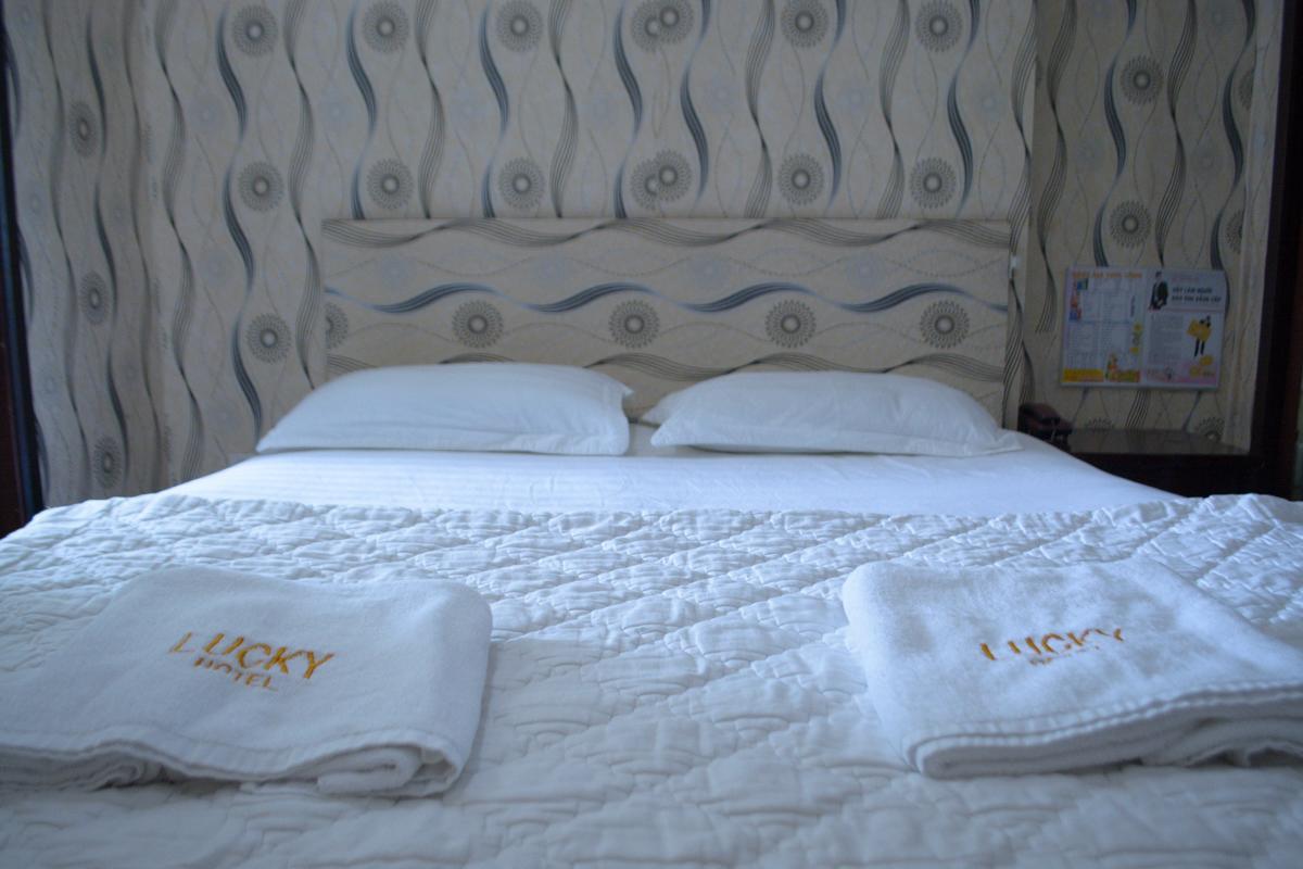 Lucky Hotel Хошимин Стая снимка