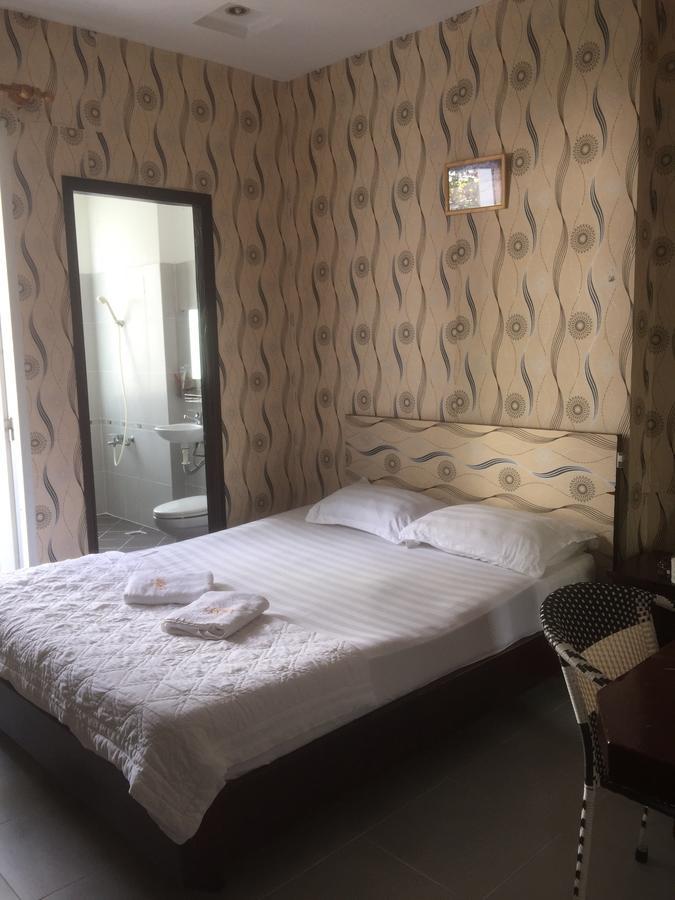 Lucky Hotel Хошимин Екстериор снимка